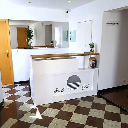 Ξενοδοχείο Sunset Split 3*