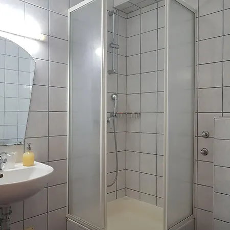 Sunset Split 3* Ποντστράνα