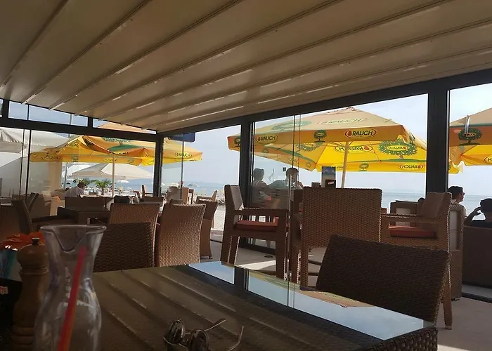 Sunset Split بودْسْتغانا