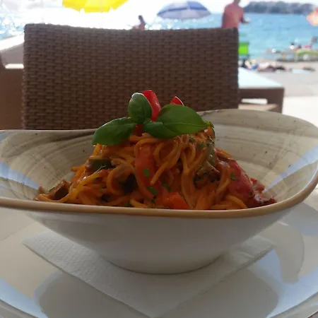 Hotell Sunset Split 3*