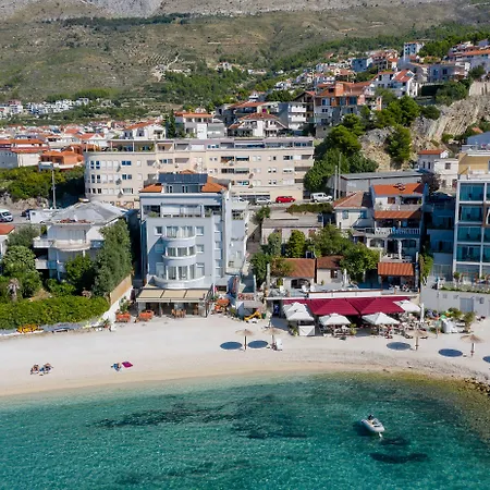 Sunset Split Hotel 3*