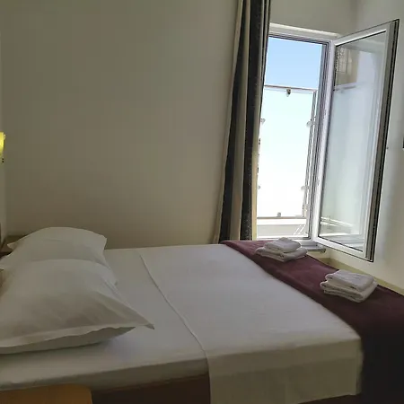 Sunset Split 3* Podstrana