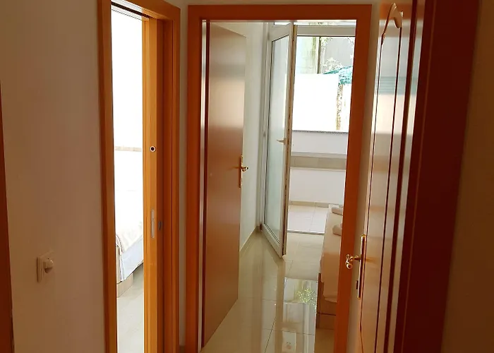 Sunset Split Podstrana