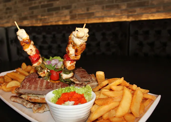 Sunset Split Szálloda