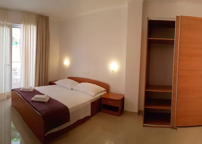 Hotell Sunset Split 3*